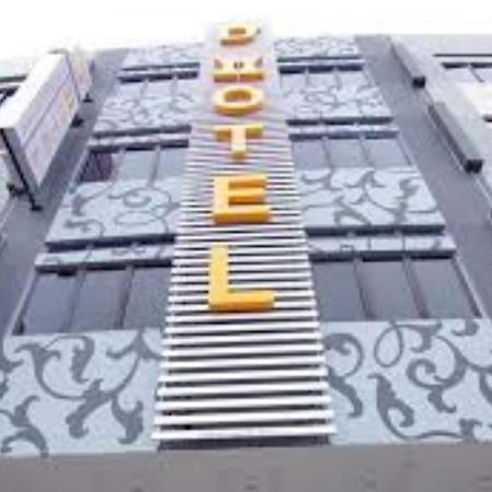 Hotel Zamburger De Melaka מראה חיצוני תמונה