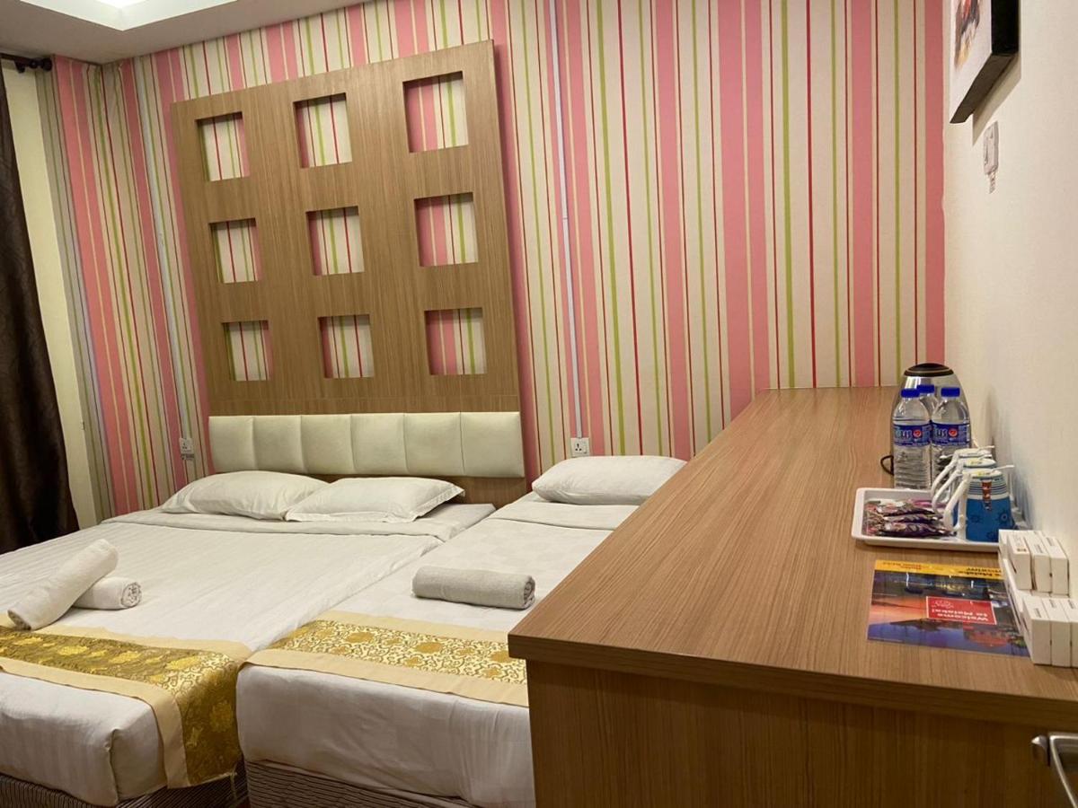 Hotel Zamburger De Melaka מראה חיצוני תמונה