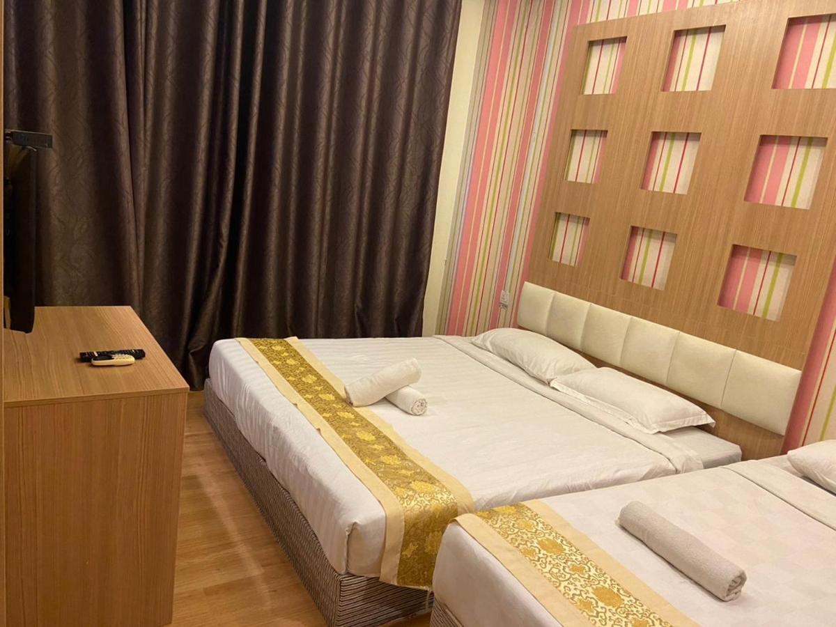 Hotel Zamburger De Melaka מראה חיצוני תמונה