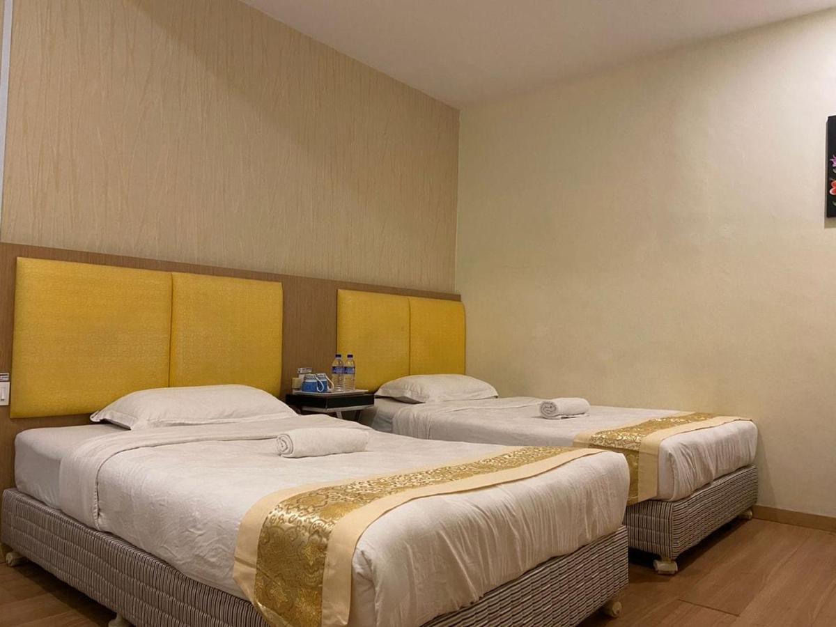 Hotel Zamburger De Melaka מראה חיצוני תמונה