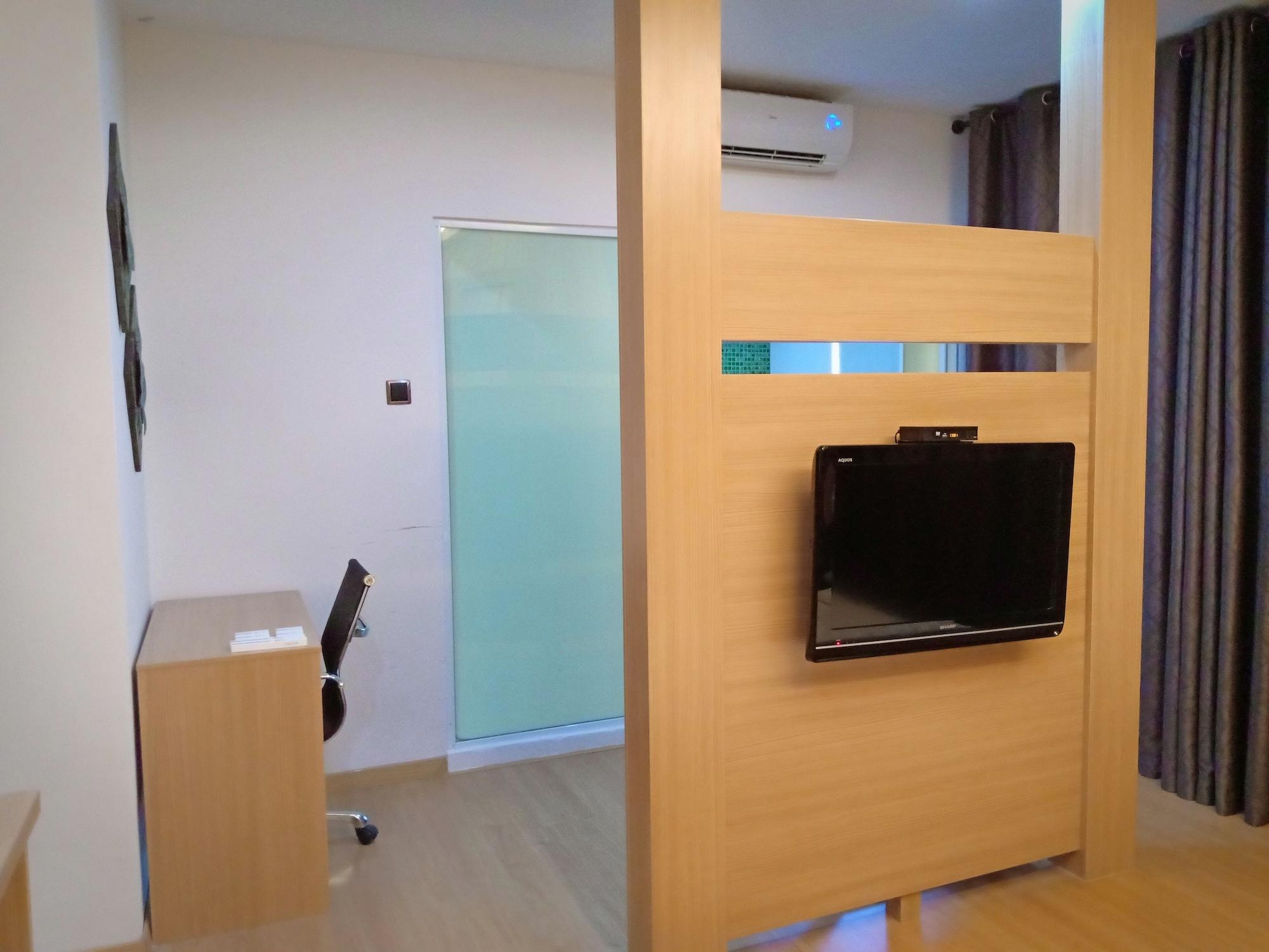 Hotel Zamburger De Melaka מראה חיצוני תמונה